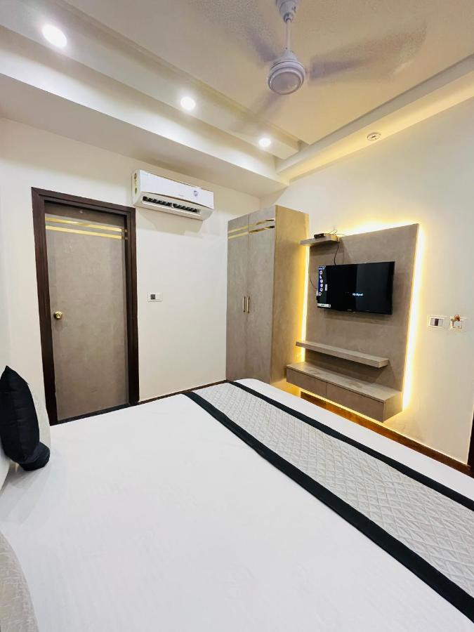 Hotel Red Stone Inn - Near New Delhi Railway Station - Paharganj Exterior photo